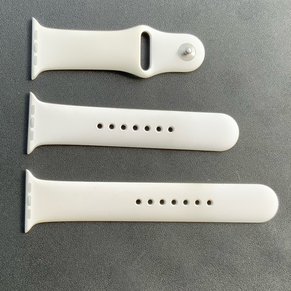 Authentic “WHITE” Genuine Apple Watch Sport Band